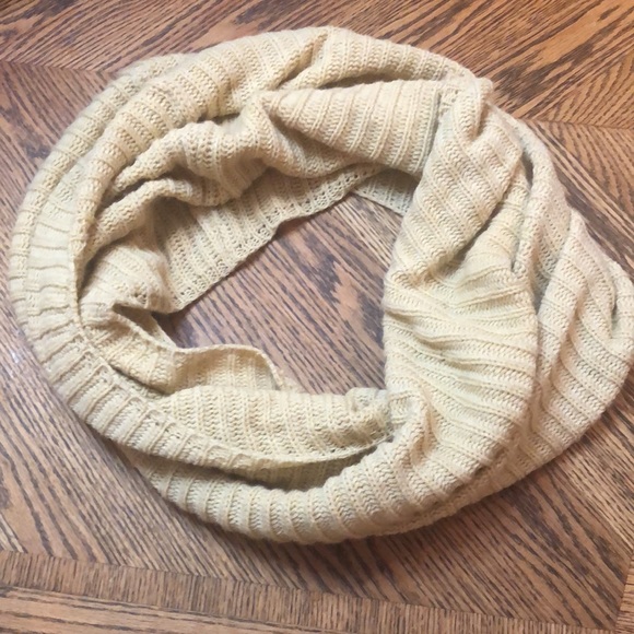 Infinity scarf - Picture 3 of 6